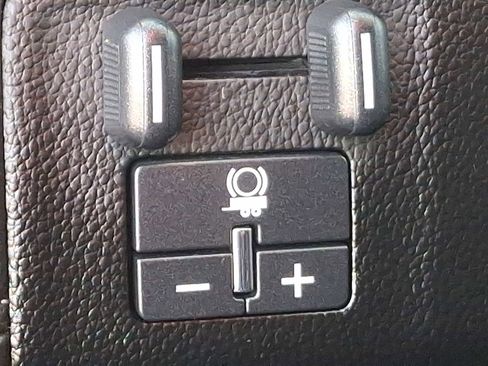 Certified 2022 GMC Canyon Elevation w/ Elevation Premium Package image 23