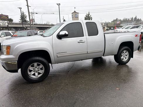 Used 2013 GMC Sierra 1500 SLE image 2