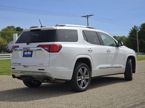 Used 2018 GMC Acadia Denali w/ Technology Package AWD/4WD image 19