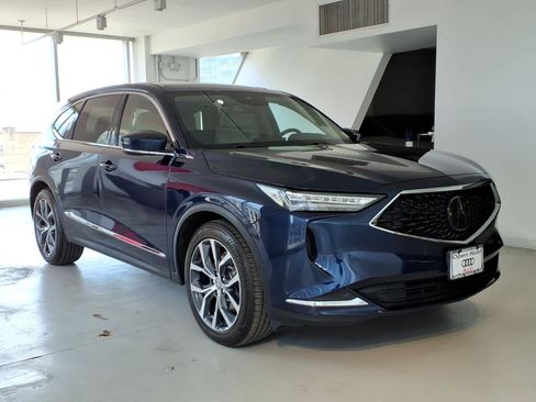 Used 2023 Acura MDX SH-AWD w/ Technology Package image 3
