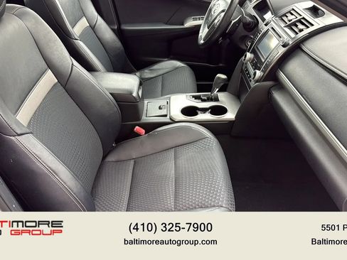 Used 2012 Toyota Camry SE image 18