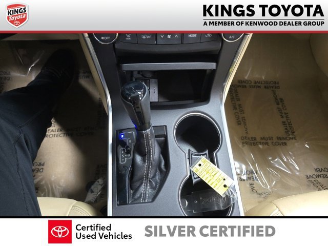 Certified 2017 Toyota Camry XLE w/ Moonroof Package FWD image 16