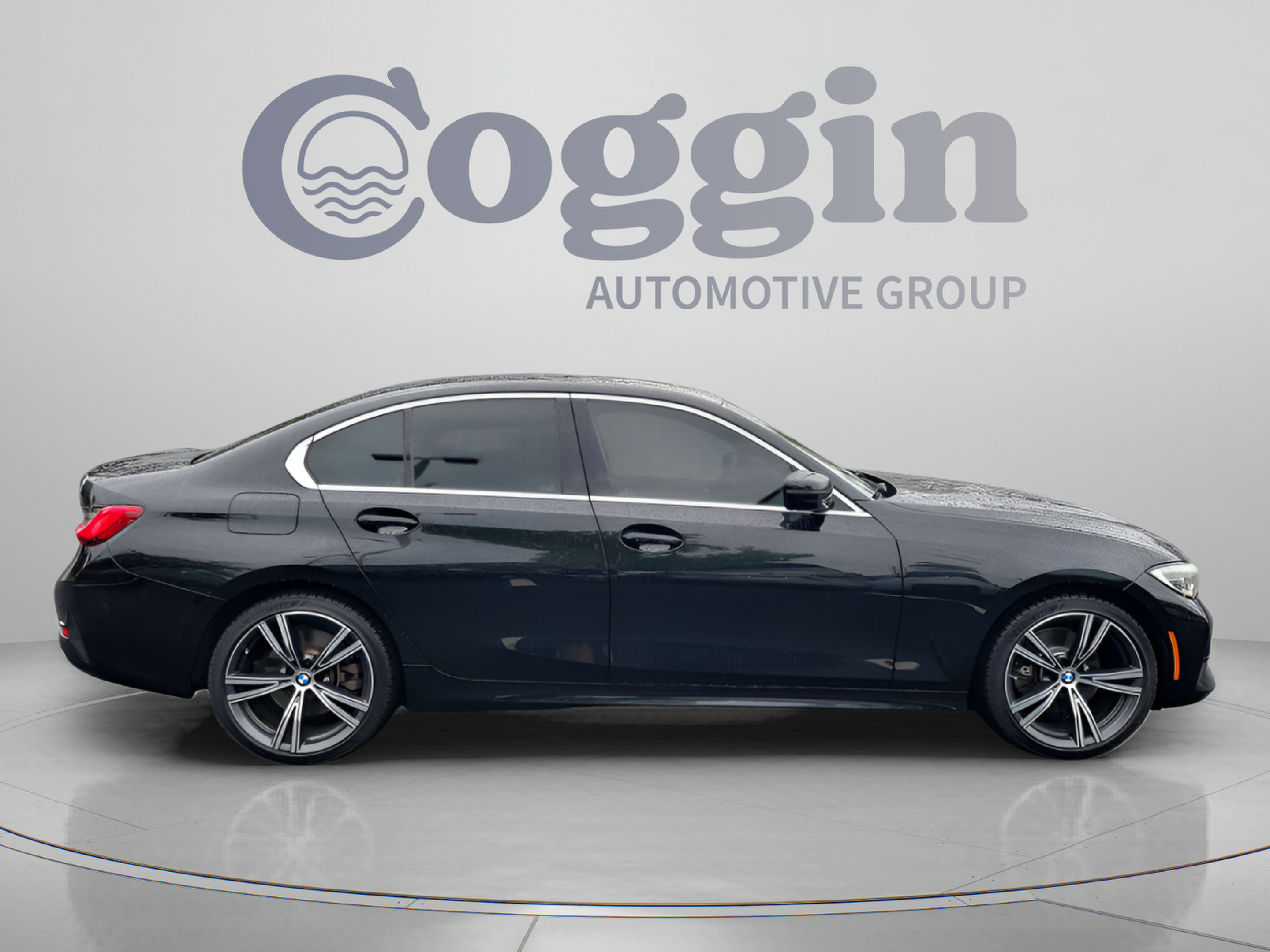 Used 2021 BMW 330i xDrive Sedan AWD/4WD image 5