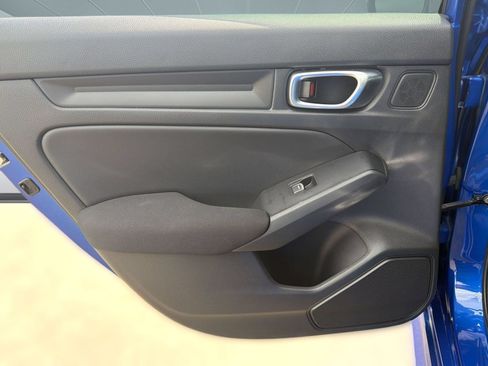 Used 2023 Honda Civic Sport image 26