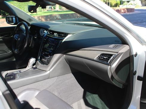 Used 2019 Cadillac CTS V w/ Carbon Fiber Package image 21