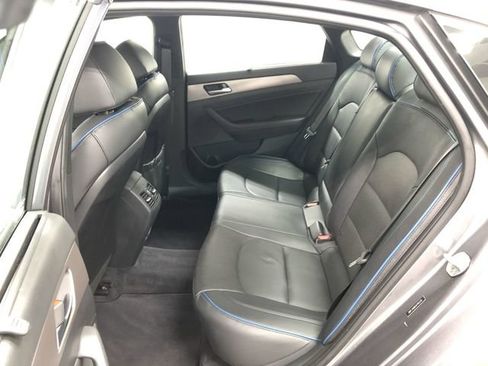 Used 2018 Hyundai Sonata Limited FWD image 26