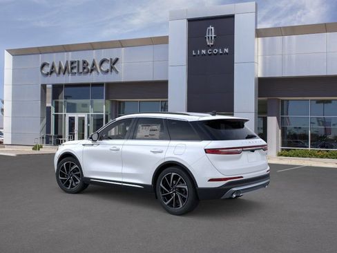 New 2026 Lincoln Corsair Reserve image 33