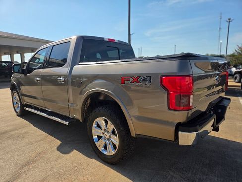 Used 2018 Ford F150 Lariat w/ Equipment Group 502A Luxury AWD/4WD image 7