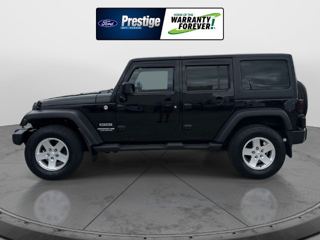 Used 2012 Jeep Wrangler Unlimited Sport AWD/4WD image 7