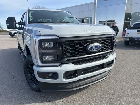 New 2026 Ford F250 XL image 5