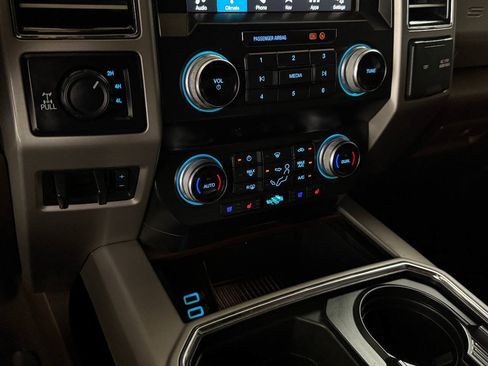 Used 2019 Ford F250 King Ranch w/ King Ranch Ultimate Package AWD/4WD image 55