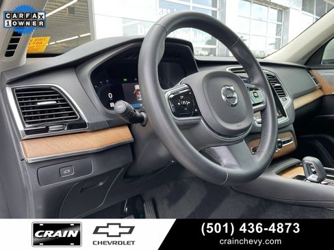 Used 2023 Volvo XC90 B6 Plus image 11