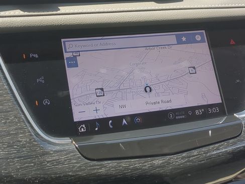 Used 2022 Cadillac XT6 Premium Luxury w/ Technology Package FWD image 14