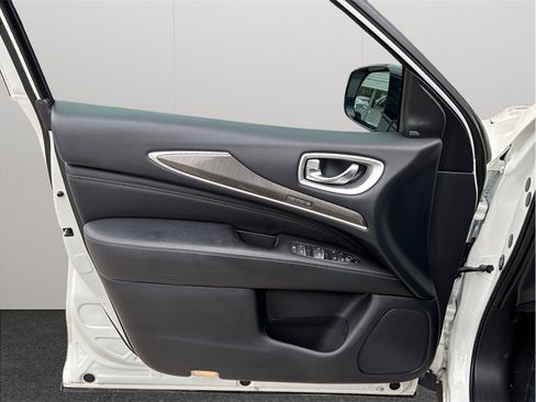 Used 2020 INFINITI QX60 Luxe w/ Essential Package image 23