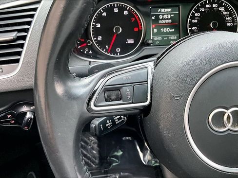 Used 2017 Audi Q5 2.0T Premium Plus w/ Technology Package image 11