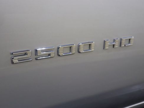 Used 2023 Chevrolet Silverado 2500 LT w/ Convenience Package AWD/4WD image 20