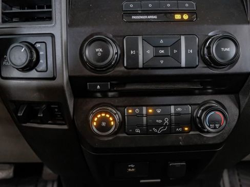 Used 2018 Ford F250 XL w/ STX Appearance Package AWD/4WD image 25