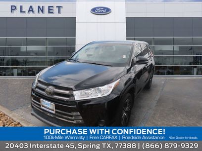 Used 2019 Toyota Highlander LE