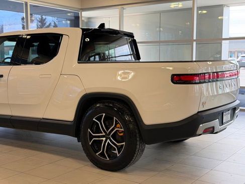 Used 2022 Rivian R1T Launch Edition AWD/4WD image 13