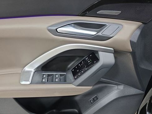 Used 2025 Audi Q5 Premium Plus image 27