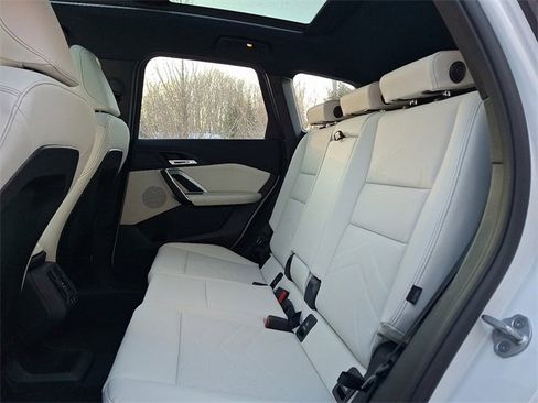 New 2026 BMW X1 xDrive28i w/ Technology Package image 9