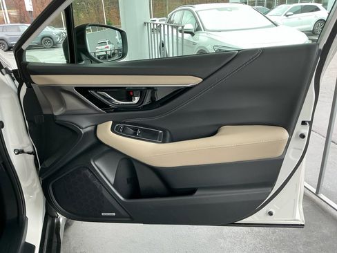 Certified 2025 Subaru Outback Limited w/ Popular Package #2 image 36