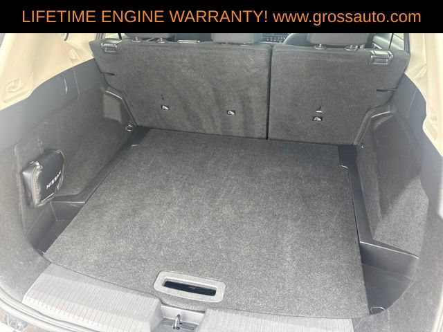 Used 2024 Nissan Rogue S AWD/4WD image 28