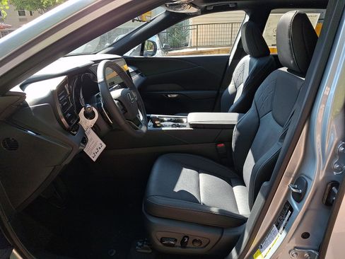 New 2026 Lexus RX 350h AWD/4WD image 9