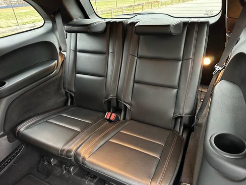 Used 2024 Dodge Durango GT image 27