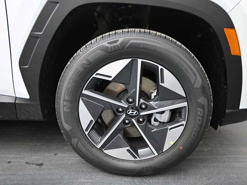 New 2026 Hyundai Tucson SEL w/ Tow & Go Package AWD/4WD image 10