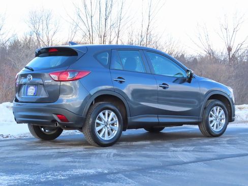 Used 2016 MAZDA CX-5 Sport image 3