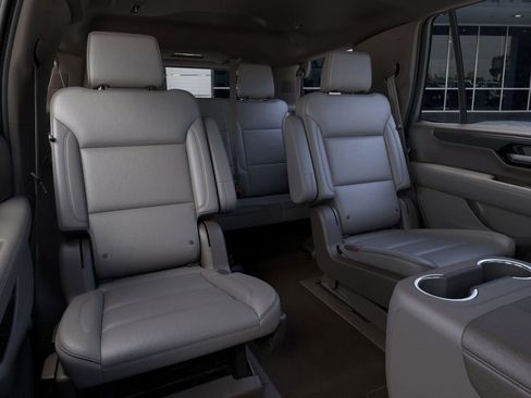 New 2026 GMC Yukon Elevation AWD/4WD image 17