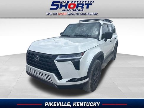 Used 2024 Lexus GX 550 AWD/4WD image 1