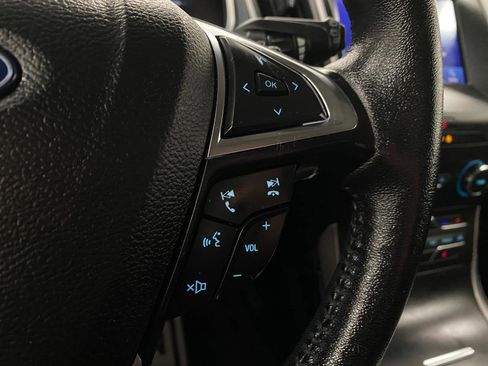 Used 2019 Ford Edge SEL w/ Equipment Group 201A image 18