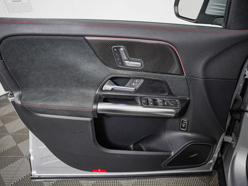 Certified 2023 Mercedes-Benz GLA 250 4MATIC image 21