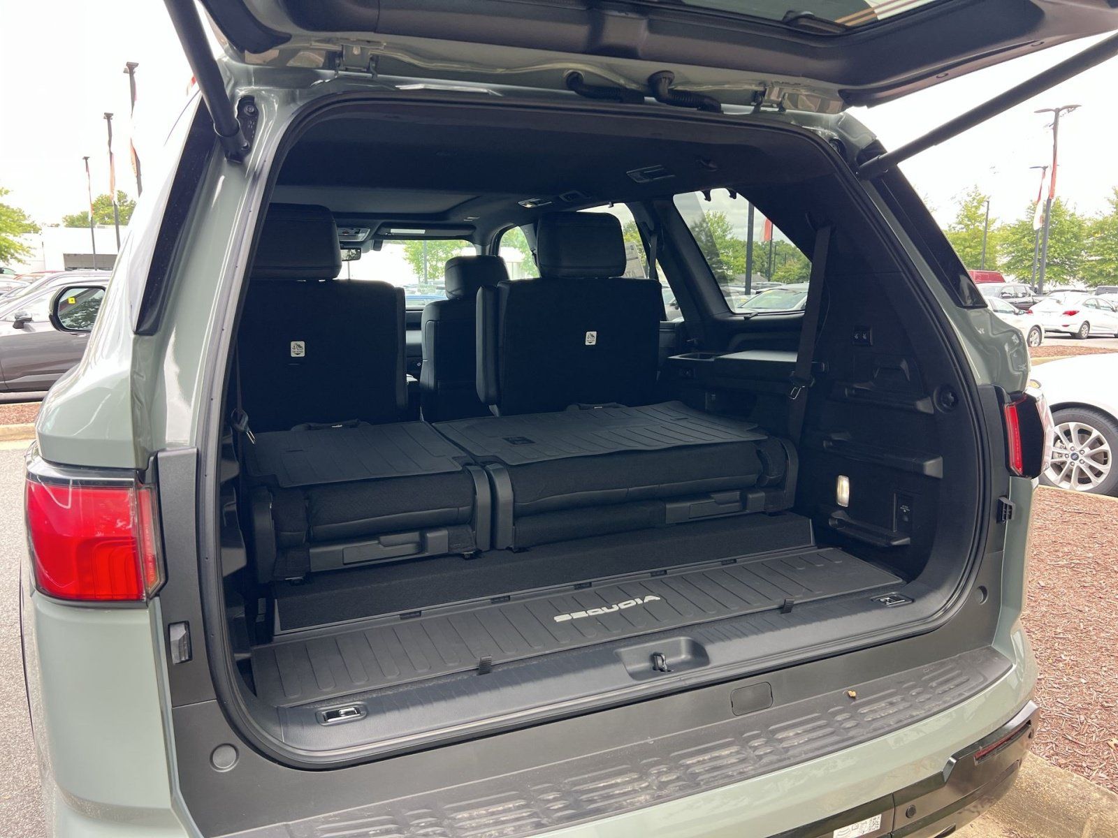 New 2026 Toyota Sequoia Platinum AWD/4WD image 20