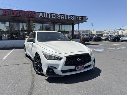 Used 2018 INFINITI Q50 Red Sport 400 w/ Sensory Package (Sport) RWD image 1