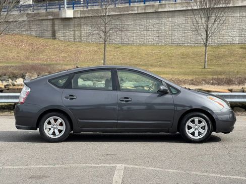 Used 2009 Toyota Prius FWD image 5