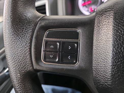 Used 2013 RAM 1500 Classic SLT image 33