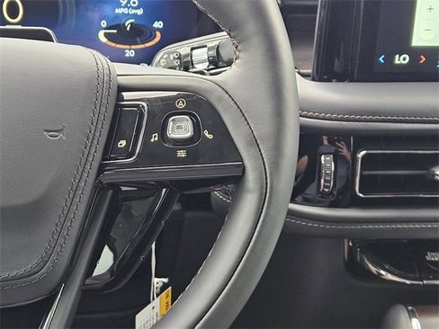 New 2025 Lincoln Aviator Reserve w/ Equipment Group 201A image 27