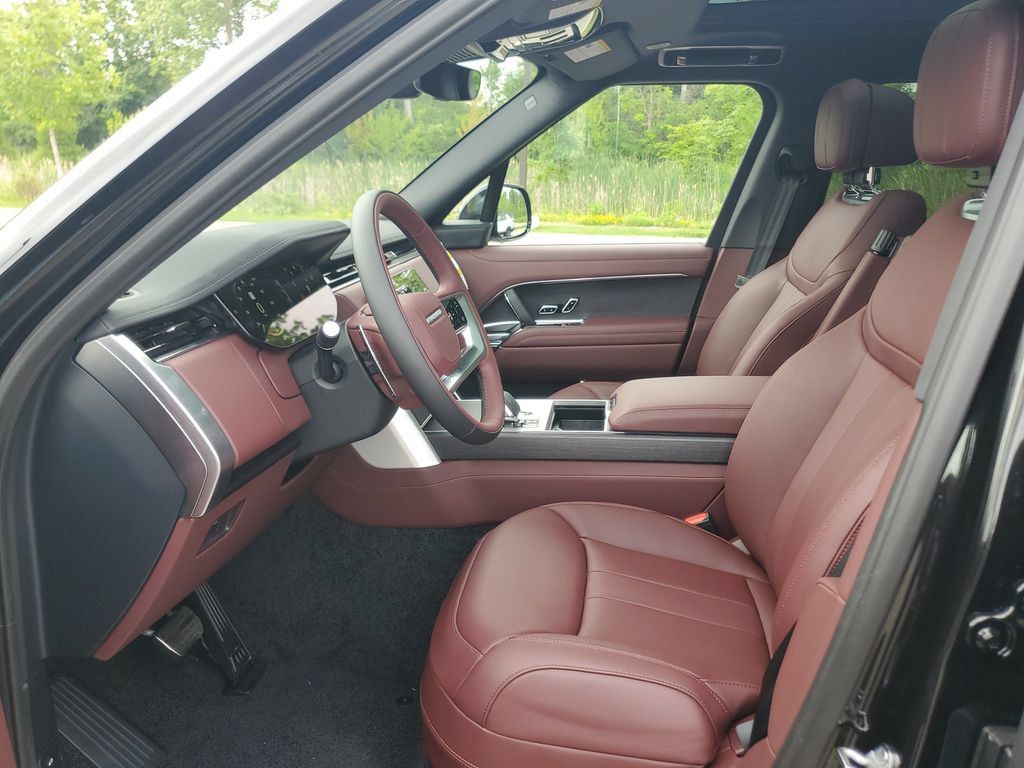 New 2026 Land Rover Range Rover SE AWD/4WD image 12