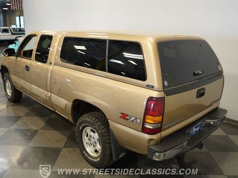 Used 2000 Chevrolet Silverado 1500 LS w/ Off-Road Chassis Pkg AWD/4WD image 27