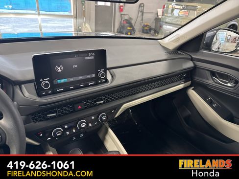 Used 2024 Honda Accord EX image 18