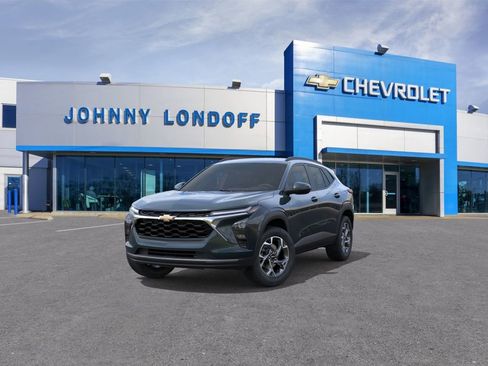 New 2026 Chevrolet Trax LT FWD image 8