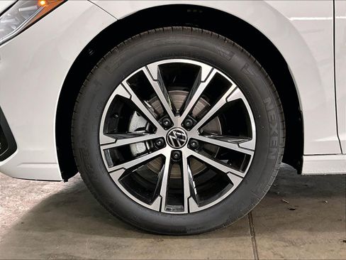 New 2026 Volkswagen Jetta Sport FWD image 9