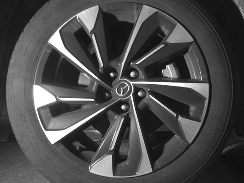 Used 2025 MAZDA CX-50 2.5 Hybrid w/ Premium Plus Pkg image 13