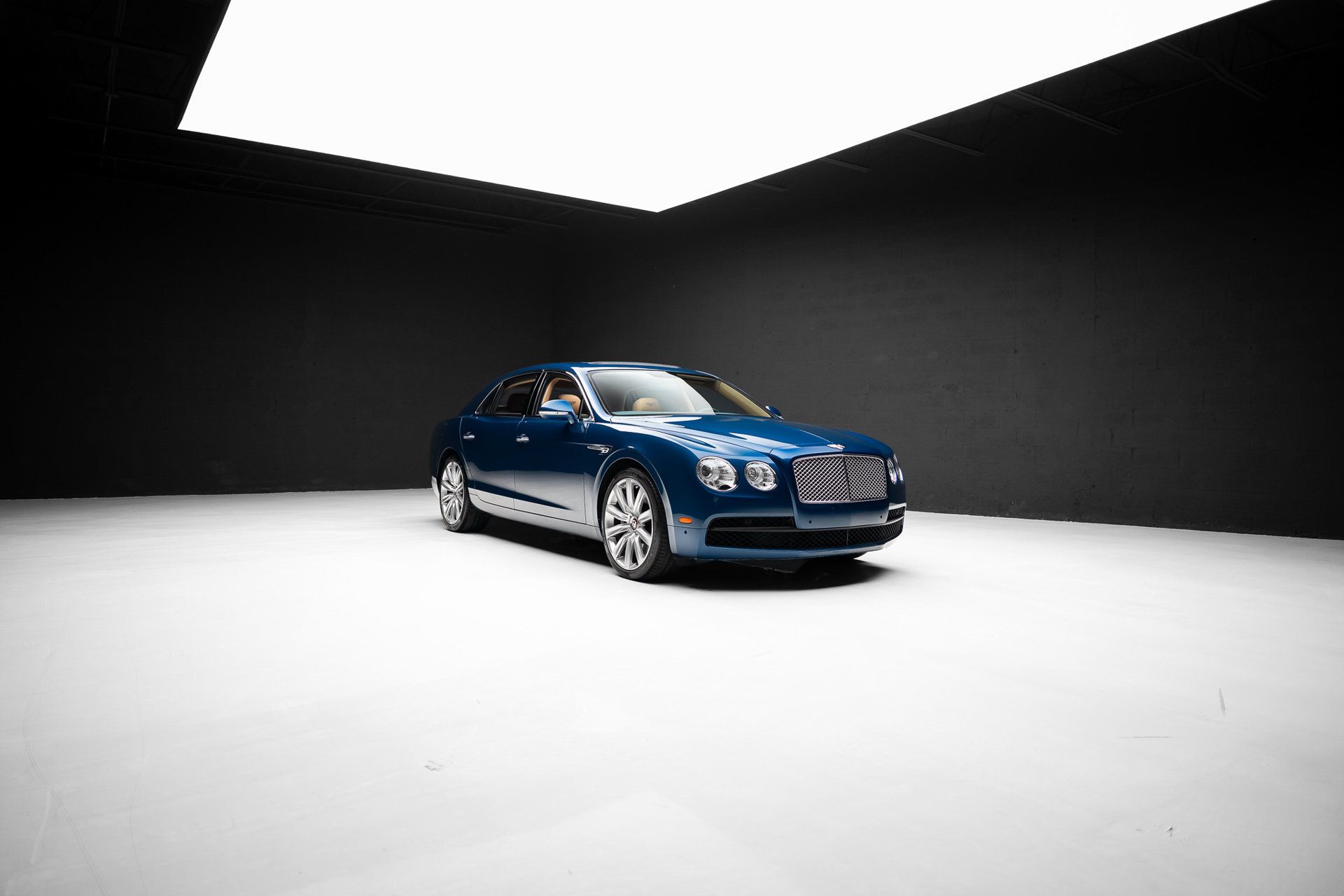 Used 2016 Bentley Flying Spur V8 AWD/4WD image 85