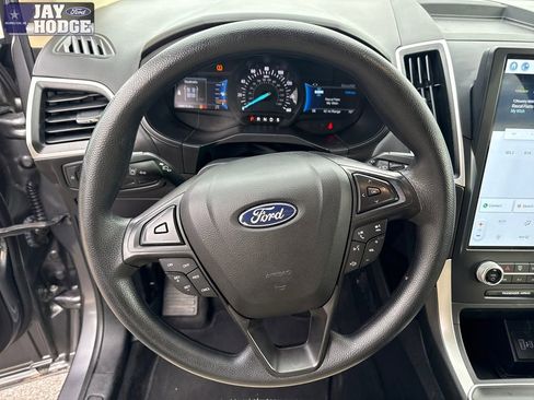 Used 2022 Ford Edge SE AWD/4WD image 17