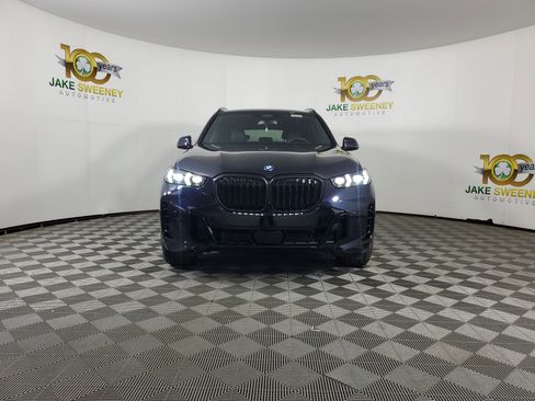 New 2026 BMW X5 xDrive50e w/ M Sport Package image 2