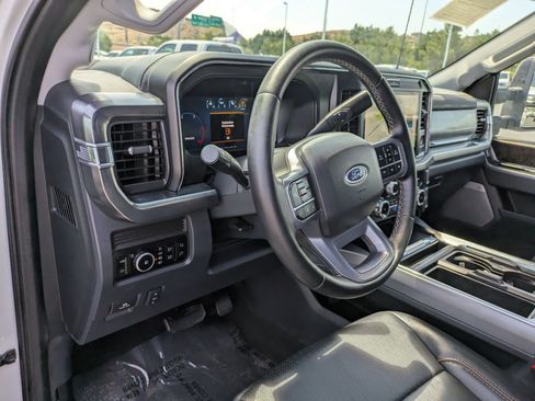 Certified 2025 Ford F350 Lariat w/ Lariat Ultimate Package AWD/4WD image 14